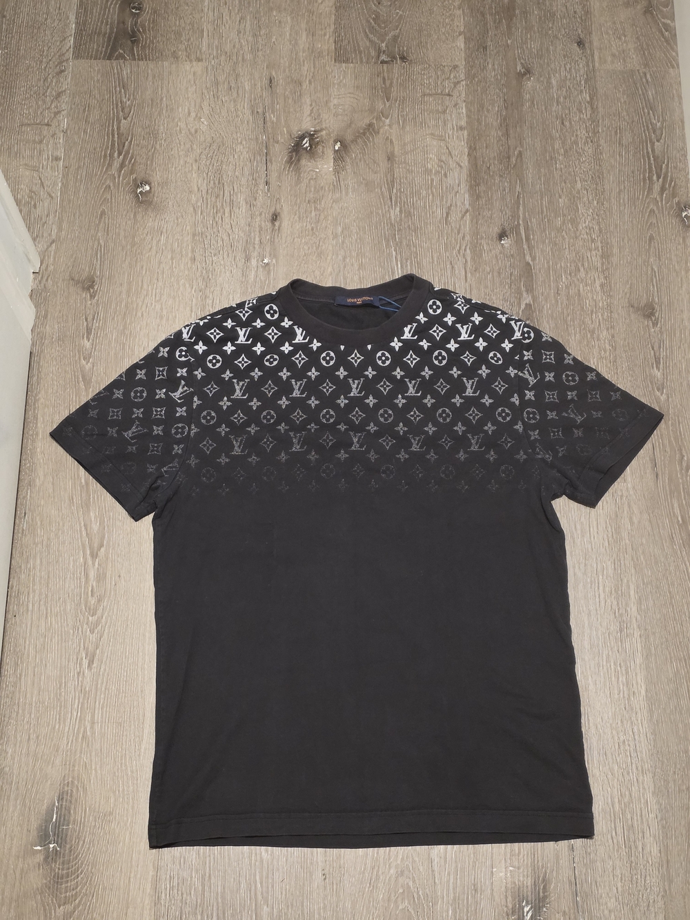Louis Vuitton Black Monogram Gradient T-Shirt Mens Medium